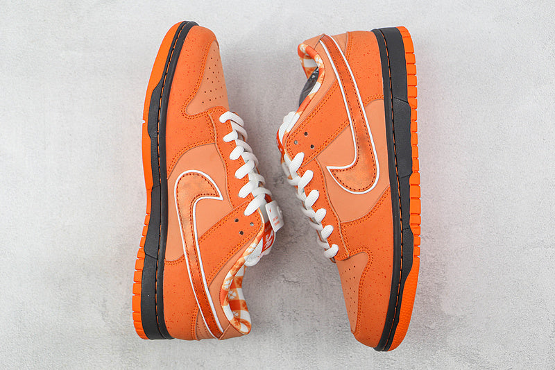 NIKE SB DUNK LOW " LOBSTER ORANGE "