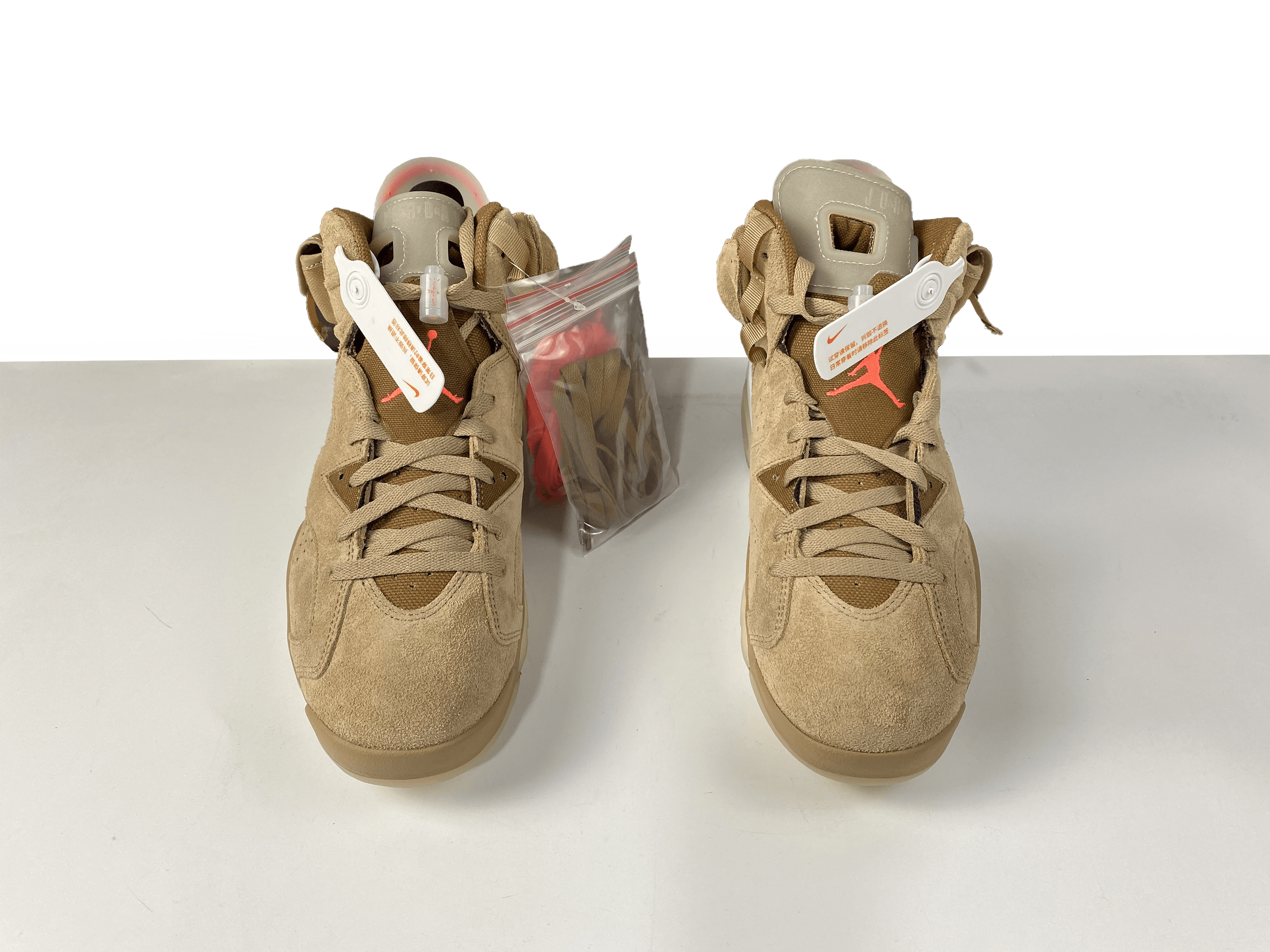 TRAVIS SCOTT - JORDAN 6 RETRO " BRITISH KHAKI "