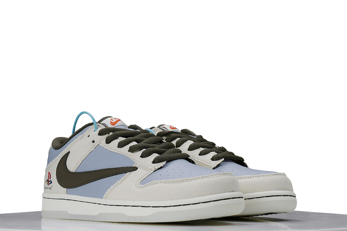 TRAVIS SCOTT x PLAYSTATION - SB DUNK LOW