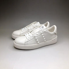 VLTN ''ROCKSTUD'' WHITE/WHITE