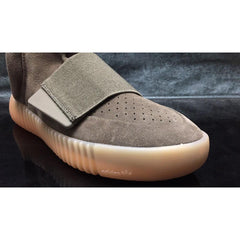 YEEZY BOOST 750 *CHOCOLATE*