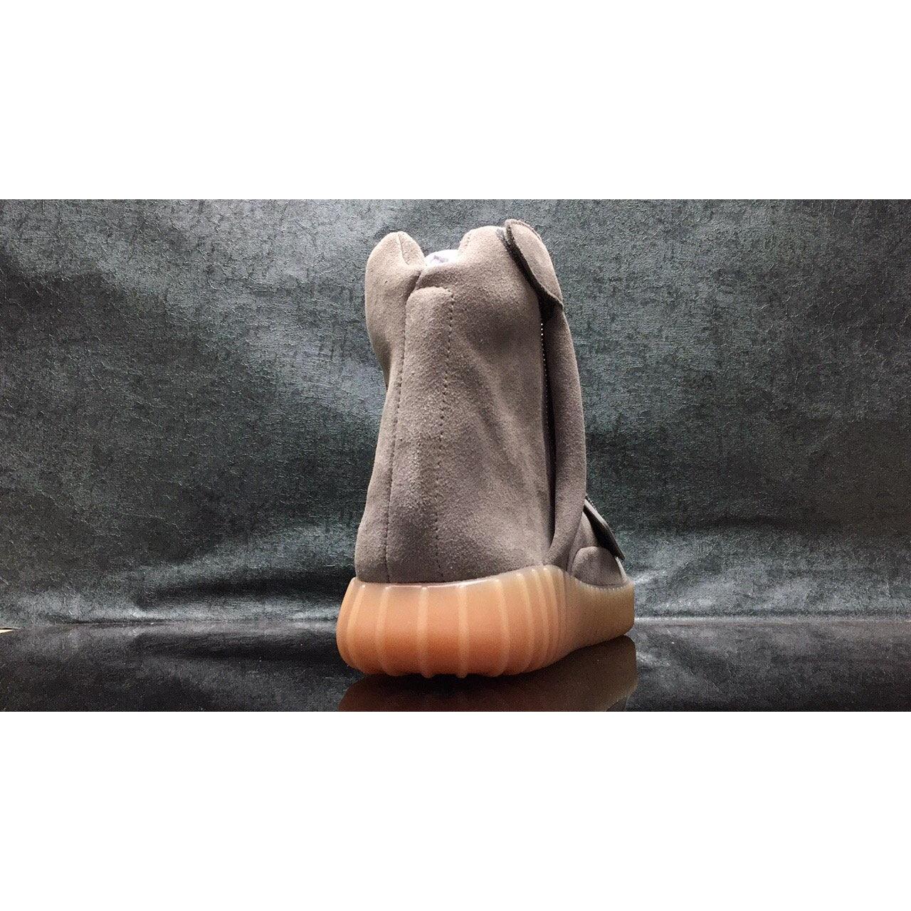 YEEZY BOOST 750 *GREY GUM*