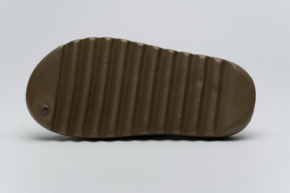 YEEZY SLIDE " EARTH BROWN "