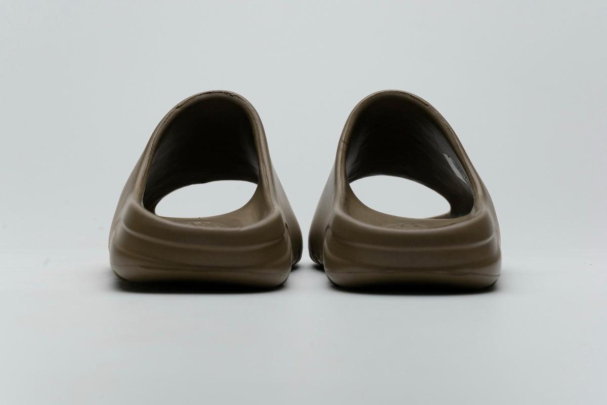 YEEZY SLIDE " EARTH BROWN "