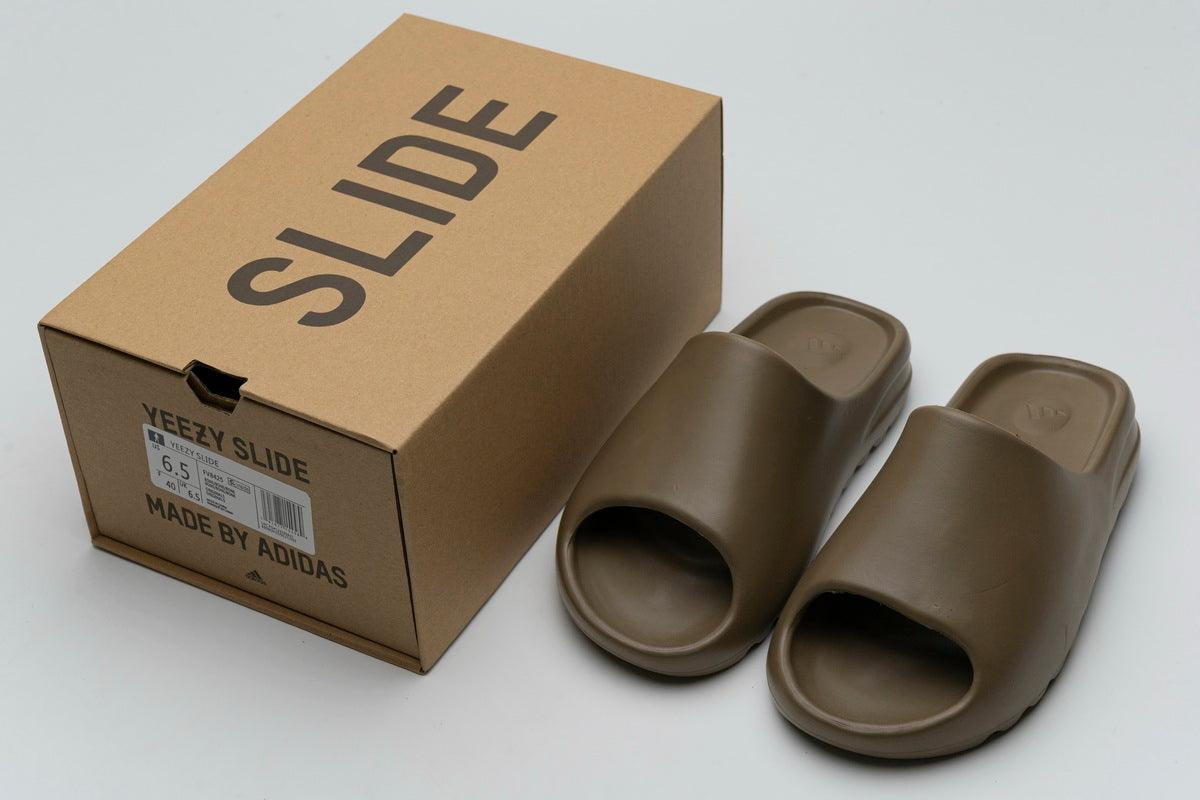 YEEZY SLIDE " EARTH BROWN "